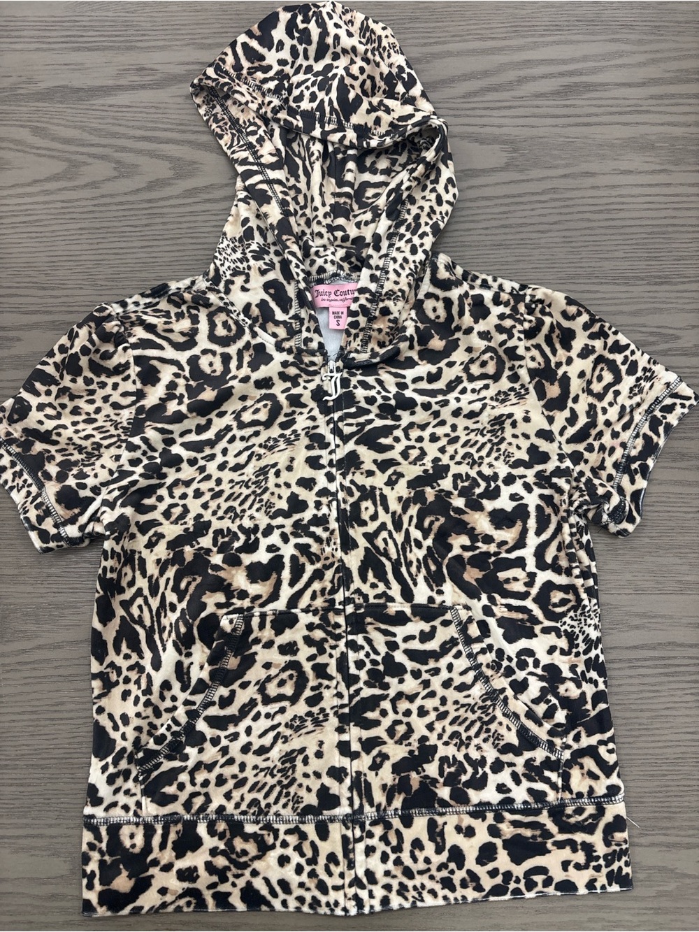 Juicy Couture Leopard Print Short Sleeve Hoodie - Tan/Black